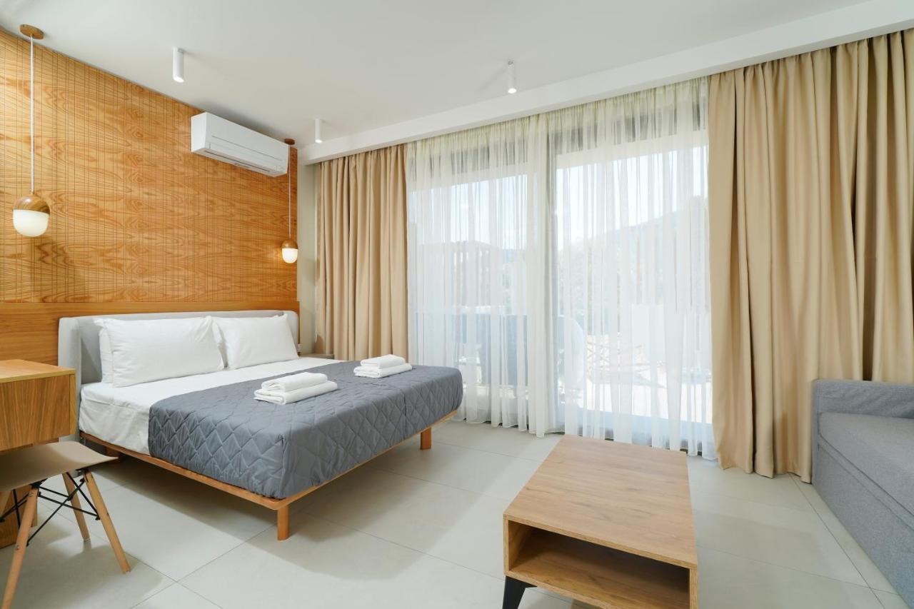 Valen Mare Suites Skala Potamia  Exterior photo